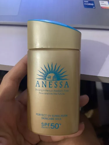 Sữa Chống Nắng Anessa Kiềm Dầu SPF50+ PA++++ photo review
